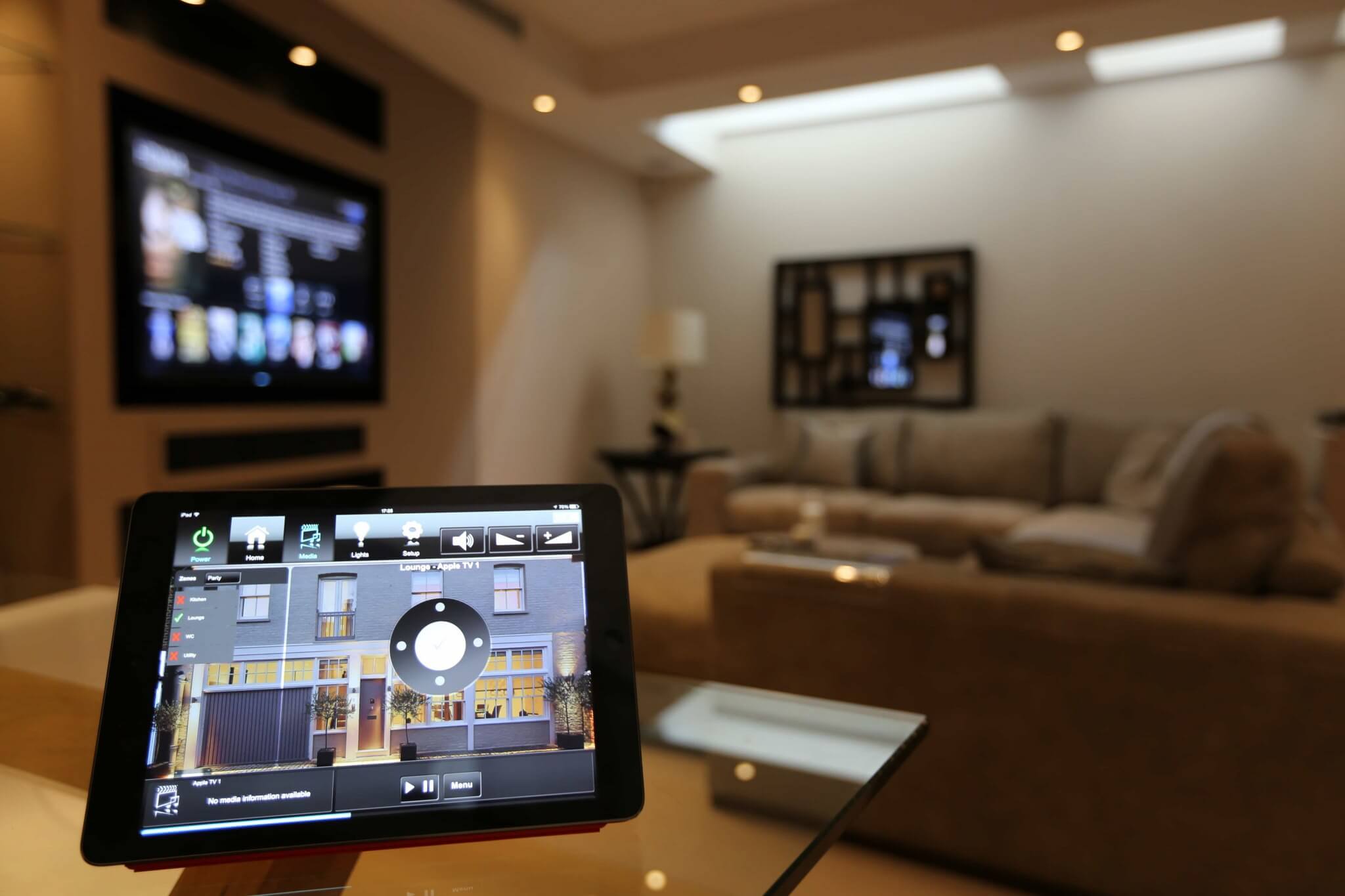 Crestron Smart Home Control via iPad