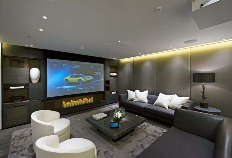 Crestron Showroom London - Lounge Area showing Projector